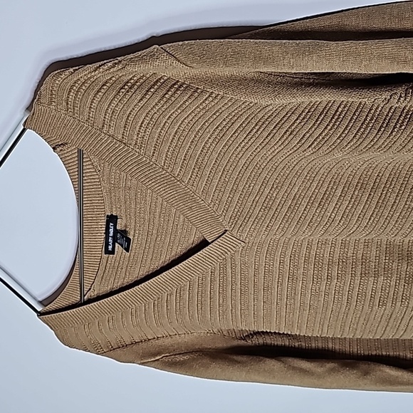 Hilary Radley tan XL Ling sleeve sweater - Picture 3 of 7